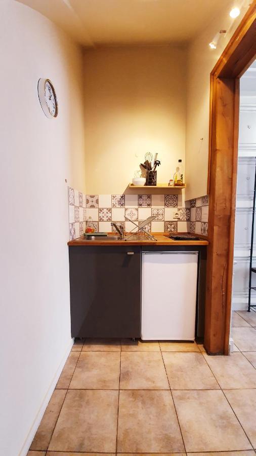Le Studio Avec Parking Prive Honfleur Exterior photo